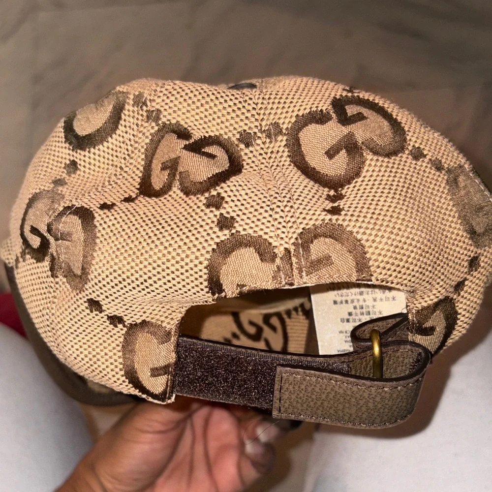 Gucci Beige and Brown GG Canvas Cap - Picture 3 of 7